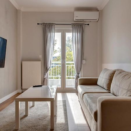 Modern Style Home Near The Train Station Thessaloniki Buitenkant foto