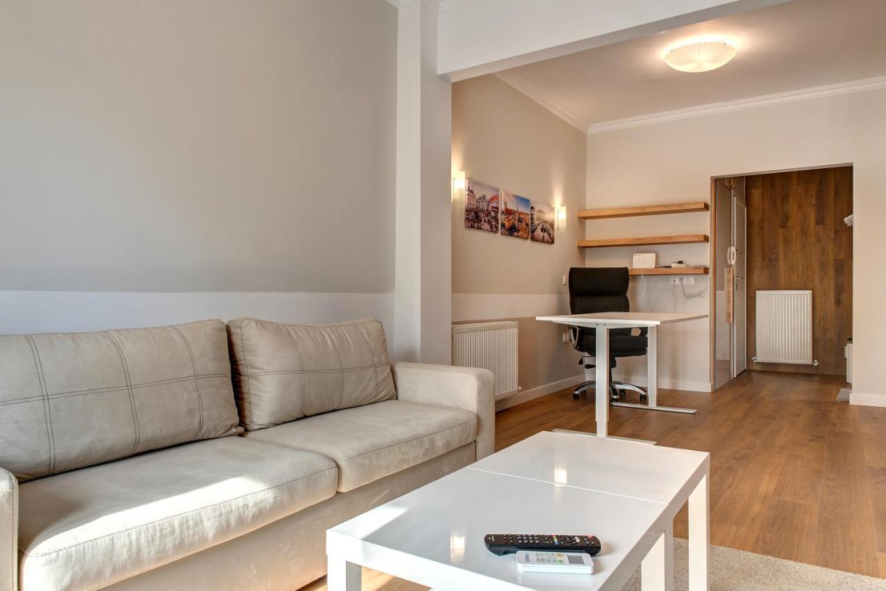 Modern Style Home Near The Train Station Thessaloniki Buitenkant foto